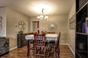 449 victoria rd n guelph 4 bdrm condo town dining room 2 image