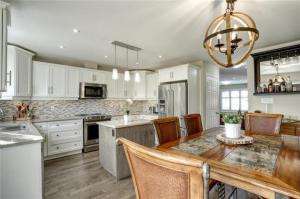 guelph east end luxury executive townhome 66 eastview kitchen dining image