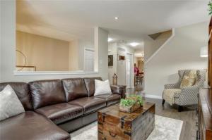 guelph east end luxury executive townhome 66 eastview living room image